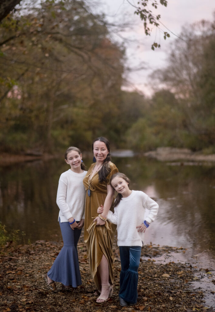 Arkansas blogger, Amy, and her two kid bloggers, Harper and Norah